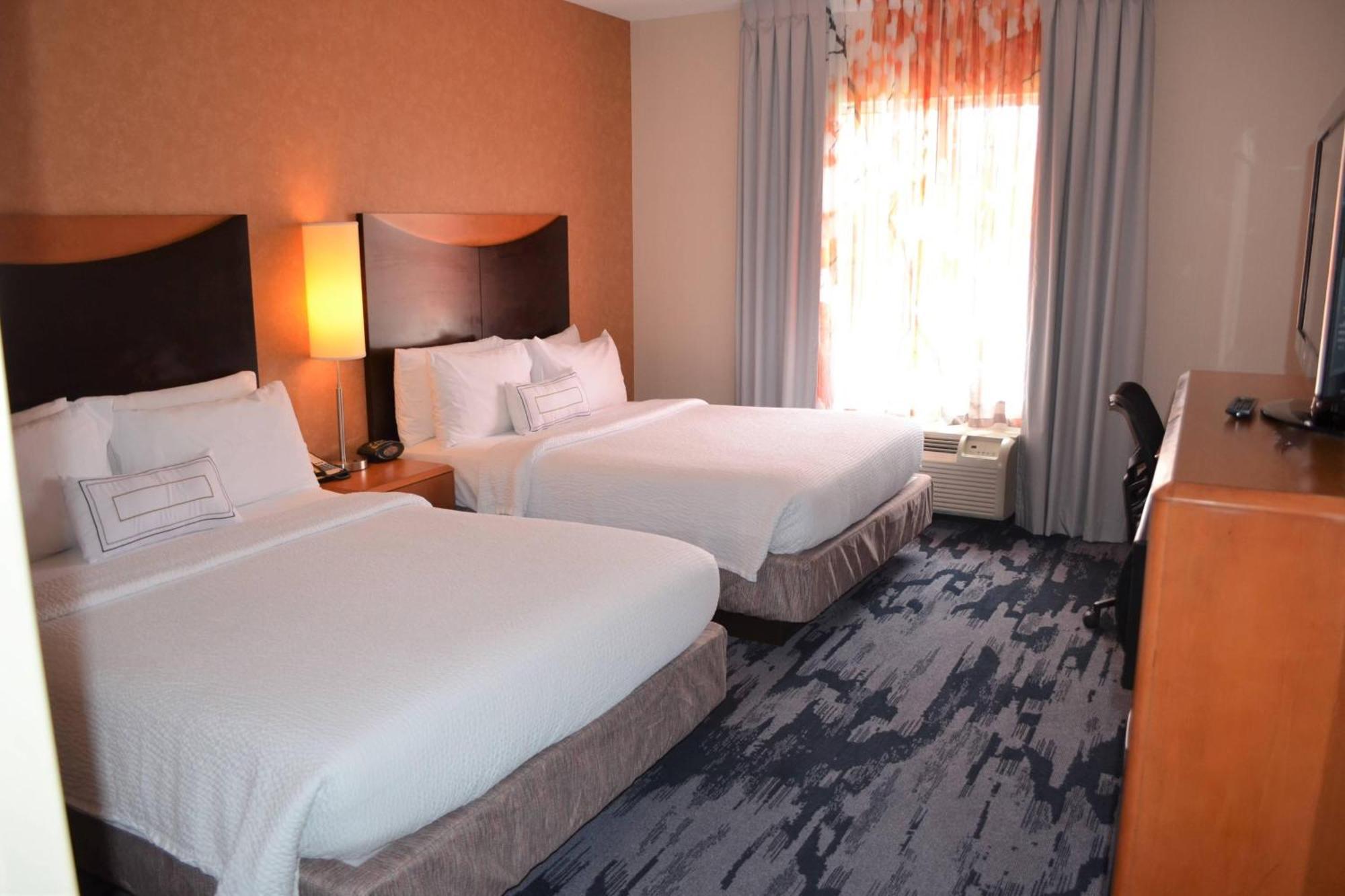 Fairfield & By Marriott Hotel 3*